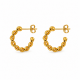 Esther Hoops